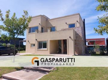 Casa · 187m² · 4 Ambientes · 2 Cocheras · Casa en Venta en Puertos Escobar, Araucarias! 5 Ambientes Co