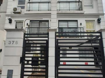 Departamento · 42m² · 2 Ambientes · Excelente Depto 2 Amb Amplio! Moderno y con Sum!