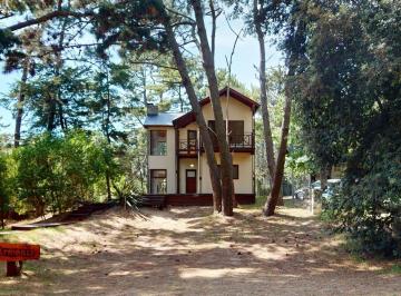 Casa · 170m² · 6 Ambientes · Casa en Venta Mar de Las Pampas