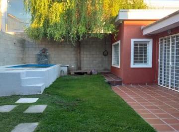 PH · 125m² · 3 Ambientes · 2 Cocheras · Casa 2 Dorm. Bº Centro Villa Allende