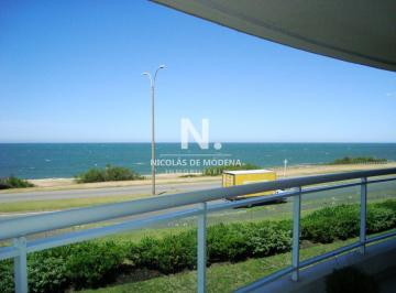 Foto1 · Vende Apartamento de 3 Dorm., con Vista Al Mar en Mansa, Punta del Este.