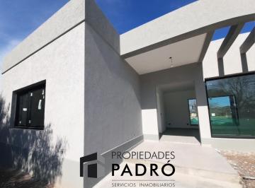 Casa · 205m² · 4 Ambientes · Casa en Venta a Estrenar. Uf 241. Barrio La Elina, Comarcas de Lujan