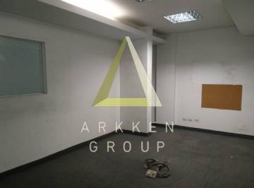 Depósito · 180m² · Excelente Depósito con Oficinas