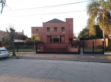 Foto · Espectacular Casa en Zona Norte con Pileta y Cancha de Paddle
