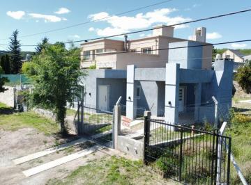 MUN-MUN-1279_2 · Venta de Casa en Calle Los Guindos, Potrero de Los Funes