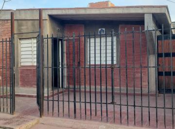Casa de 5 ambientes, Guaymallén · Casa Villa Nueva