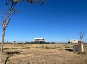 Terreno · 726m² · Terreno en Venta Excelente Ubicación, Amarrras - Puertos