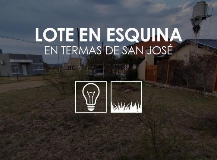 Terreno · 255m²