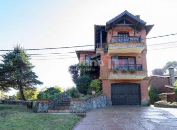 DIT-DT1-5848_2 · Casa 5 Dorm.. | Corbeta Julieta 100