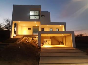 Casa de 8 ambientes, Malagueño · Tejas 4 Se Vende Casa a Estrenar C/imponente Vista a Sierras