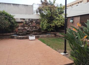 Casa de 12 ambientes, Córdoba · Casa en Venta - General Paz