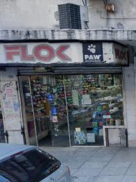 Local comercial · 250m² · Local en Uriburu Casi Corrientes. Sup. 250 m². 3 Plantas.