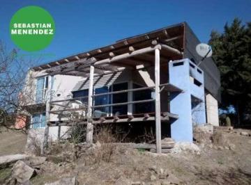Casa · 5000m² · 2 Ambientes · Complejo de 4 Cabañas - 70 m² de Costa Propios