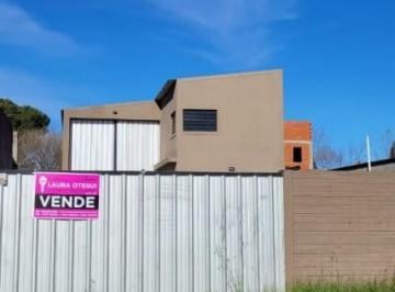 Bodega-Galpón · 170m² · 3 Ambientes · 1 Cochera · Vendo Galpon 170 m Com Dos Oficinas