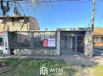 Casa · 106m² · 5 Ambientes · 1 Cochera · Casa en Venta Rosario, La Florida.