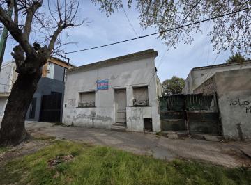 Terreno · 60m² · Casa Para Demoler 3 Entre 524 y 525 Tolosa
