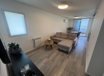 Departamento · 84m² · 4 Ambientes · Venta de Departamento 2 Dorm. en El Centro