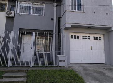 Casa de 4 ambientes, Berazategui · Vende Impecable Duplex 4 Ambientes