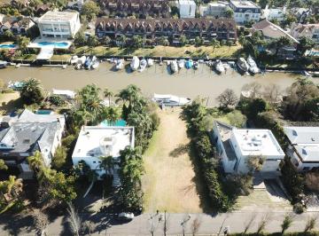 Terreno · 881m² · Único y Último Terreno Disponible en Bahia del Sol!