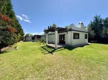 Casa de 7 ambientes, Luján de Cuyo · Venta Casona en Luján de Cuyo, Mendoza