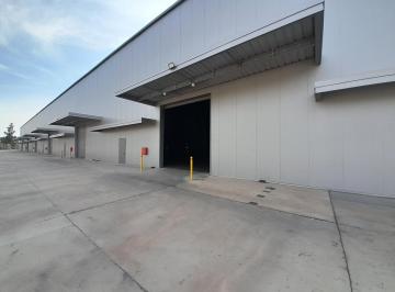 Bodega-Galpón · 2800m² · 1 Ambiente · 2 Cocheras · Galpón en Alquiler