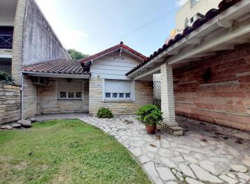 Casa · 180m² · 4 Ambientes · Casa 3 Ambientes en Venta en Ituzaingó Norte