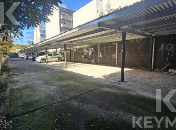 Garage · 416m² · 19 Cocheras · Cocheras con Local Comercial en Venta en La Plata