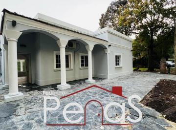 Casa · 180m² · 3 Ambientes · 2 Cocheras · Excelente Oportunidad
