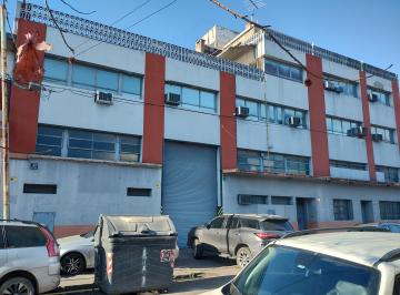 Depósito , Villa Devoto · Importante Edificio Comercial/industrial Pb y 2 Pisos de 2950 m². Lote 26x48