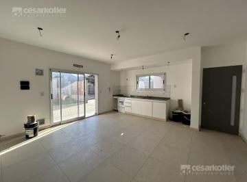 PH · 77m² · 3 Ambientes · 1 Cochera · PH a Estrenar, 3 Ambientes, con Cochera y Patio