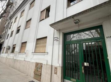 Departamento · 46m² · 3 Ambientes · Av 53 E/ 8 y 9 - Depto 2 Dorm - Apto Banco - Zona Inmejorable de La Ciudad