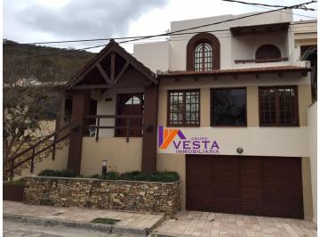 Casa · 330m² · 5 Ambientes · Tres Cerritos - Casa en Venta - Salta