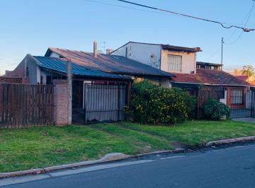 Casa de 4 ambientes, Mar del Plata · Excelente Chalet en Barrio Mogotes