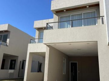 Departamento · 200m² · 8 Ambientes · Venta Duplex Premium Villa Belgrano