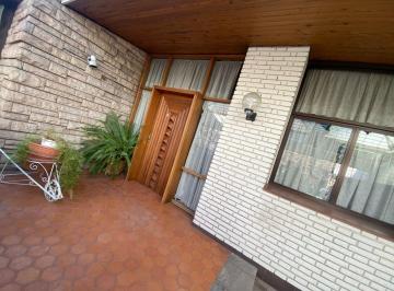 Casa de 7 ambientes, San José · Casa en San José, Guaymallén