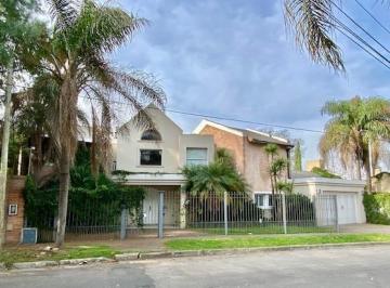 Casa de 8 ambientes, Ituzaingó · Lujosa Casa Ituzaingo Norte. Excelente Precio