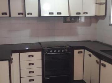 Departamento · 54m² · 2 Ambientes · Departamento Tipo PH 2 Ambientes con Patio Techado - Ramos Mejia