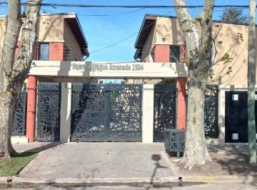 Casa de 4 ambientes, Almirante Brown · Excelente Duplex y Triplex a Estrenar con Cochera y Jardin!