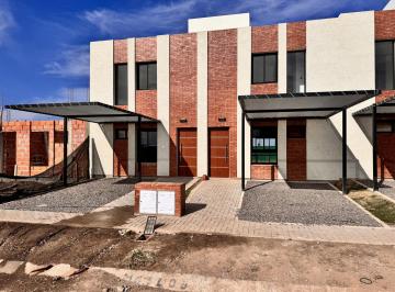 PH · 106m² · 3 Ambientes · 1 Cochera · Duplex Docta Malagueño 2 Dorm + Escritorio!