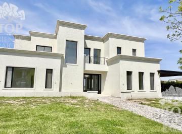 Casa · 255ha · 6 Ambientes · 1 Cochera · Casa en Venta en El Cantón, Escobar, G. B. a. Zona Norte