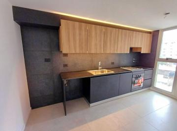 Departamento · 98m² · 5 Ambientes · Departamento Piso Exclusivo 3 Dorm. San Juan 1900