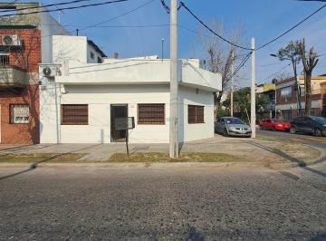 Casa de 3 ambientes, Lanús · Casa
