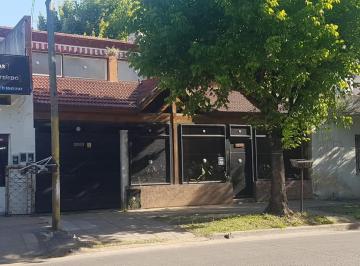 Casa · 120m² · 3 Ambientes · 2 Cocheras · Venta - Casa - Cervantes 1400 - Merlo Centro - Se Aceptan Permutas