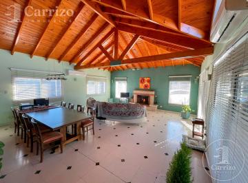 Casa de 6 ambientes, General Rodríguez · Casa en Venta en General Rodríguez