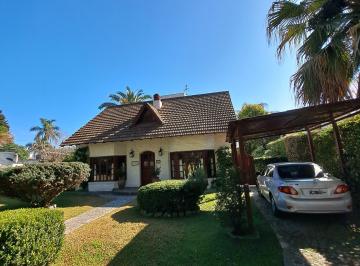 Casa de 4 ambientes, General Rodríguez · Casa Retasada en Country "Las Lajas", General Rodríguez