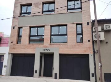PH de 4 ambientes, Villa del Parque · Dúplex 4 Ambientes Al Frente con Garage y Patio a Estrenar