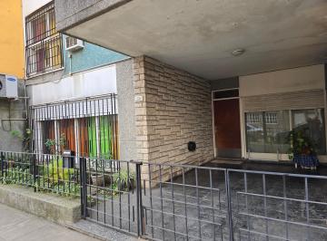 Casa de 5 ambientes, Tres de Febrero · Santos Lugares Casa 3 Plantas Sobre Lote 8,66x22