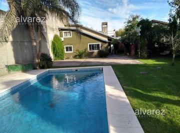 Quinta vacacional · 68m² · 3 Ambientes · 5 Cocheras · Quinta - Paso del Rey
