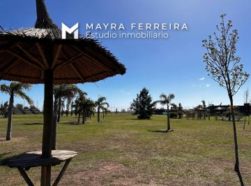 Terreno · 836m² · Terreno en Venta en La Alameda - Etapa 1 - Toma Vehiculo en Parte de Pago