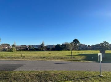 Terreno · 947m² · Venta Lote Altos de Campo Grande